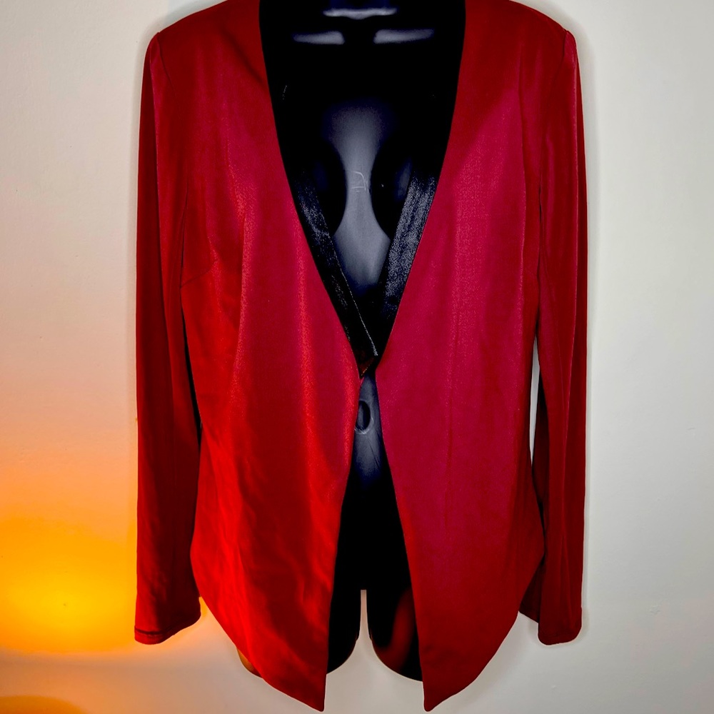 BCBG maroon blazer